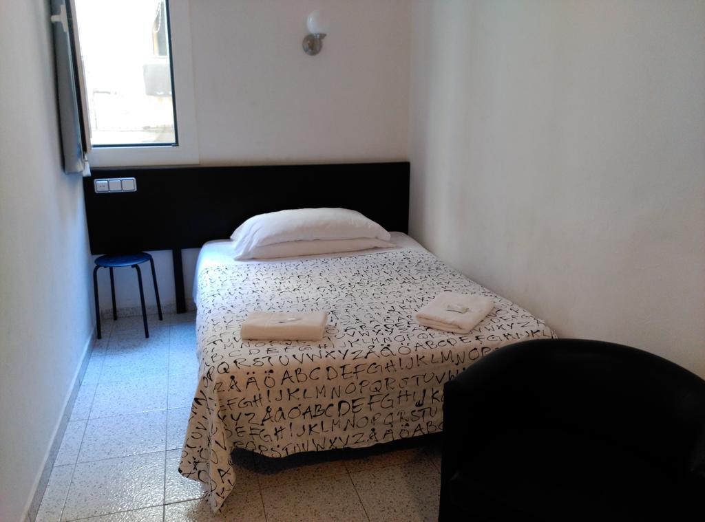 Hostal River Barcelona Kültér fotó