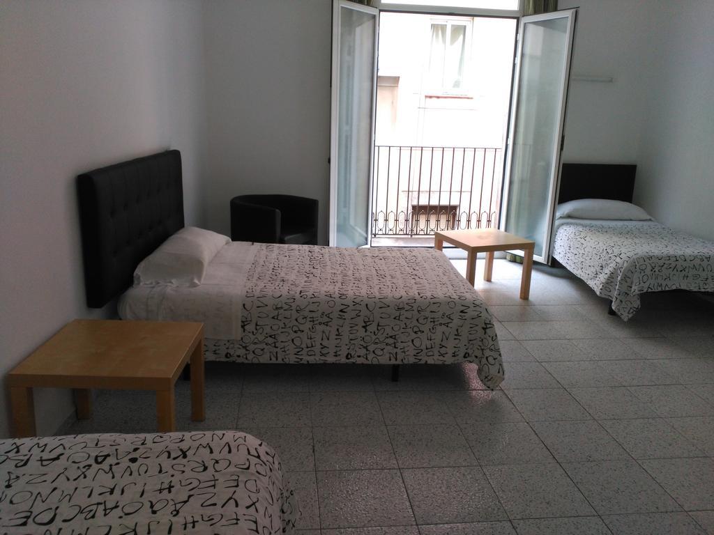 Hostal River Barcelona Kültér fotó