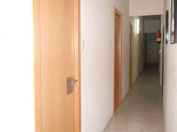 Hostal River Barcelona Kültér fotó